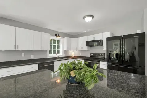 3 Pendergast Road Newmarket NH 03857
