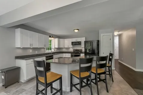3 Pendergast Road Newmarket NH 03857