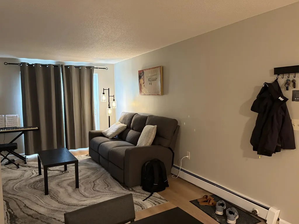 1610 White Cedar Boulevard Portsmouth NH 03801