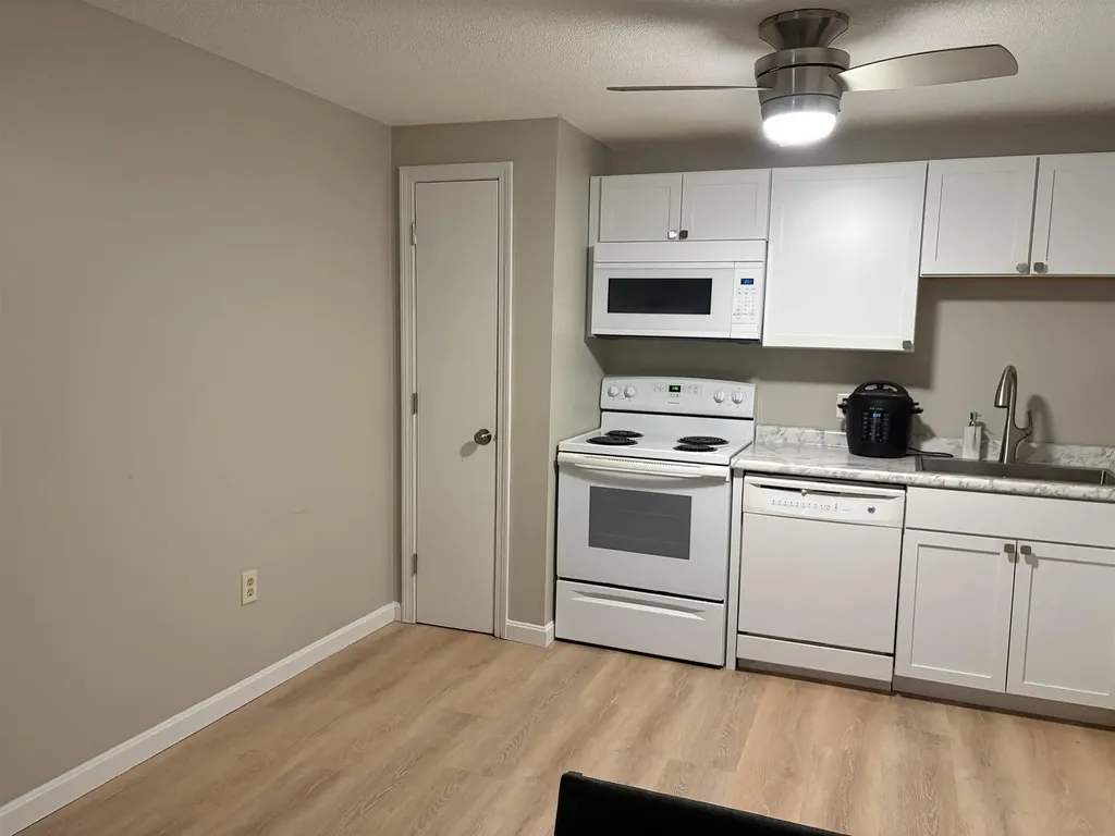 1610 White Cedar Boulevard Portsmouth NH 03801