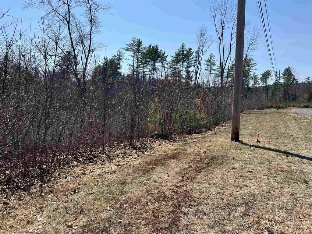 20 Lake Shore Drive Winchester NH 03470