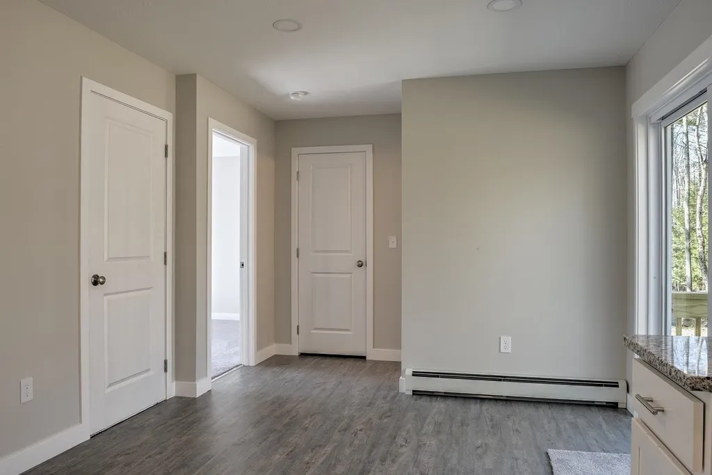9 Asheley Avenue Hinsdale NH 03451