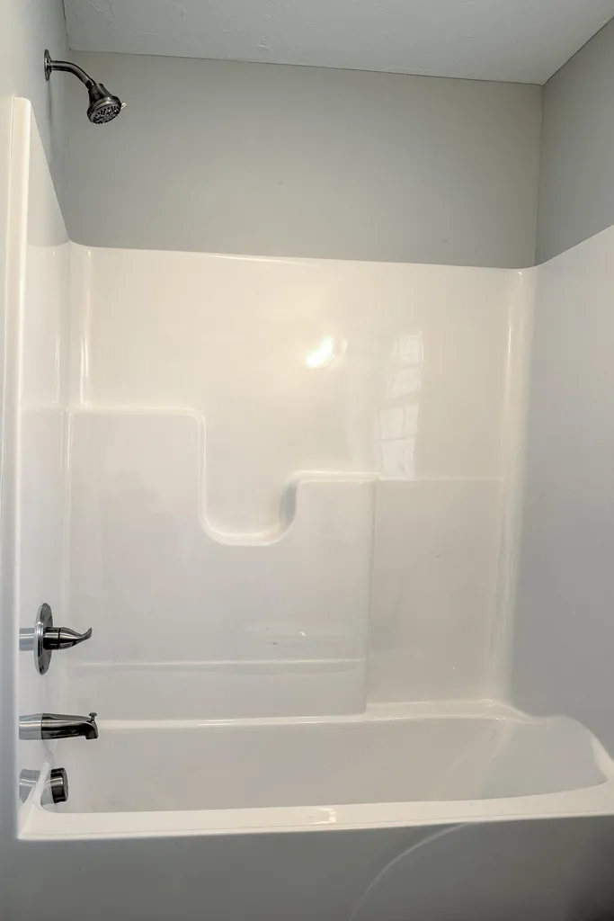 9 Asheley Avenue Hinsdale NH 03451