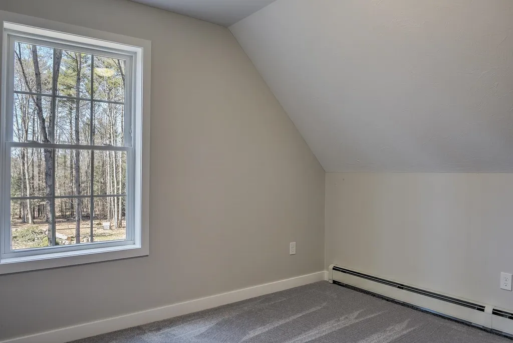 9 Asheley Avenue Hinsdale NH 03451