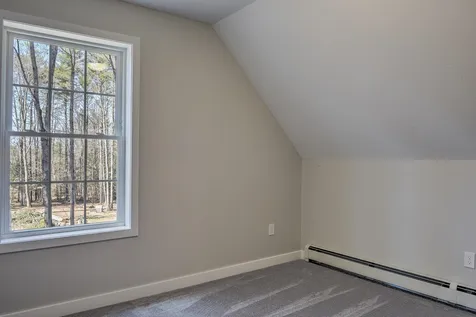 9 Asheley Avenue Hinsdale NH 03451