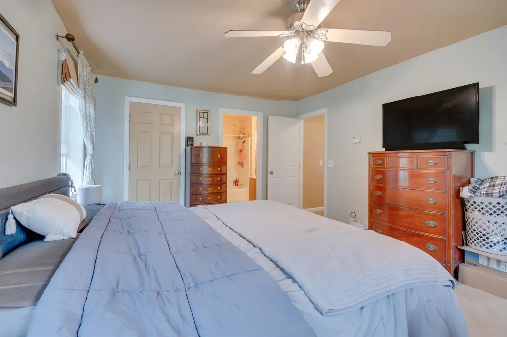 25 Meadowlark Acres Road Westford VT 05494