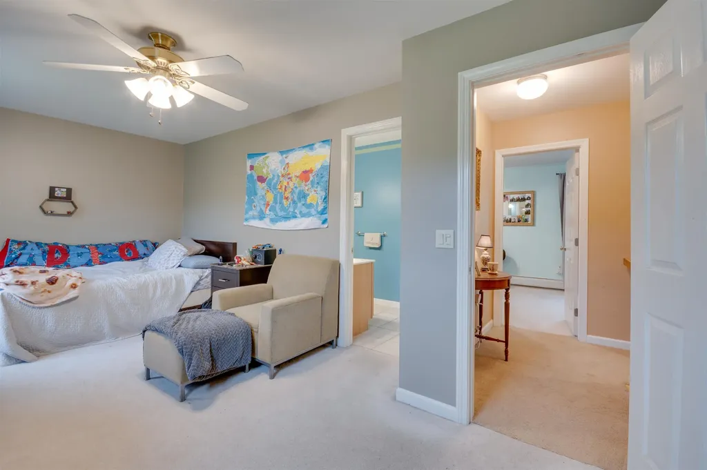 25 Meadowlark Acres Road Westford VT 05494