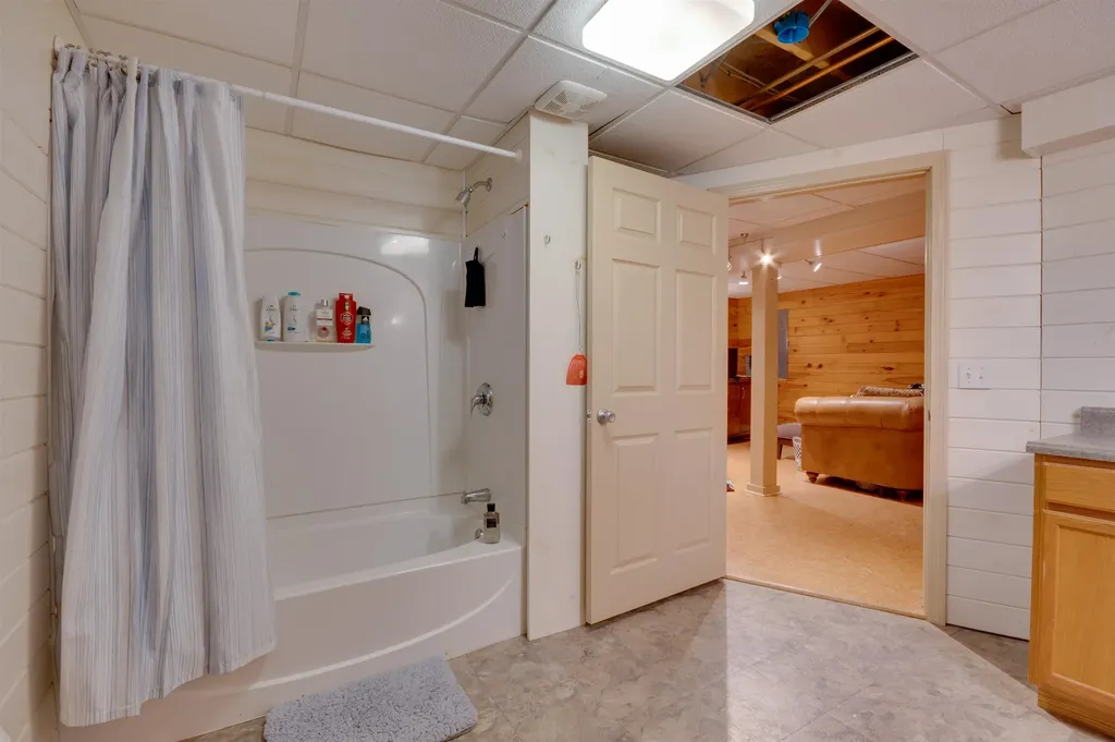 25 Meadowlark Acres Road Westford VT 05494