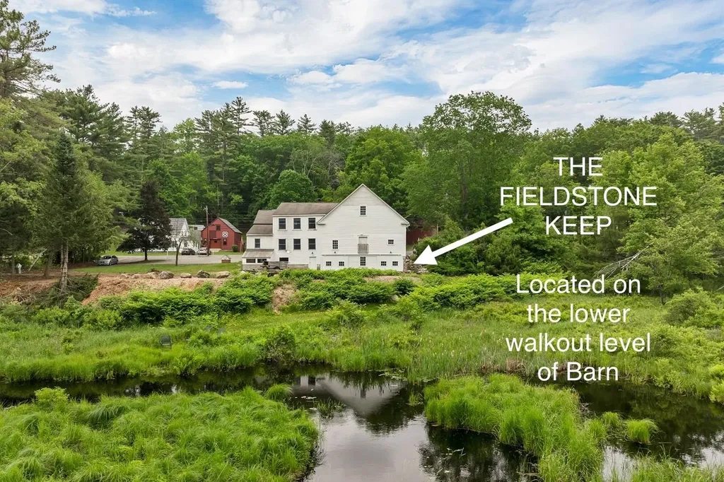 396 Governor Wentworth Highway Tuftonboro NH 03816