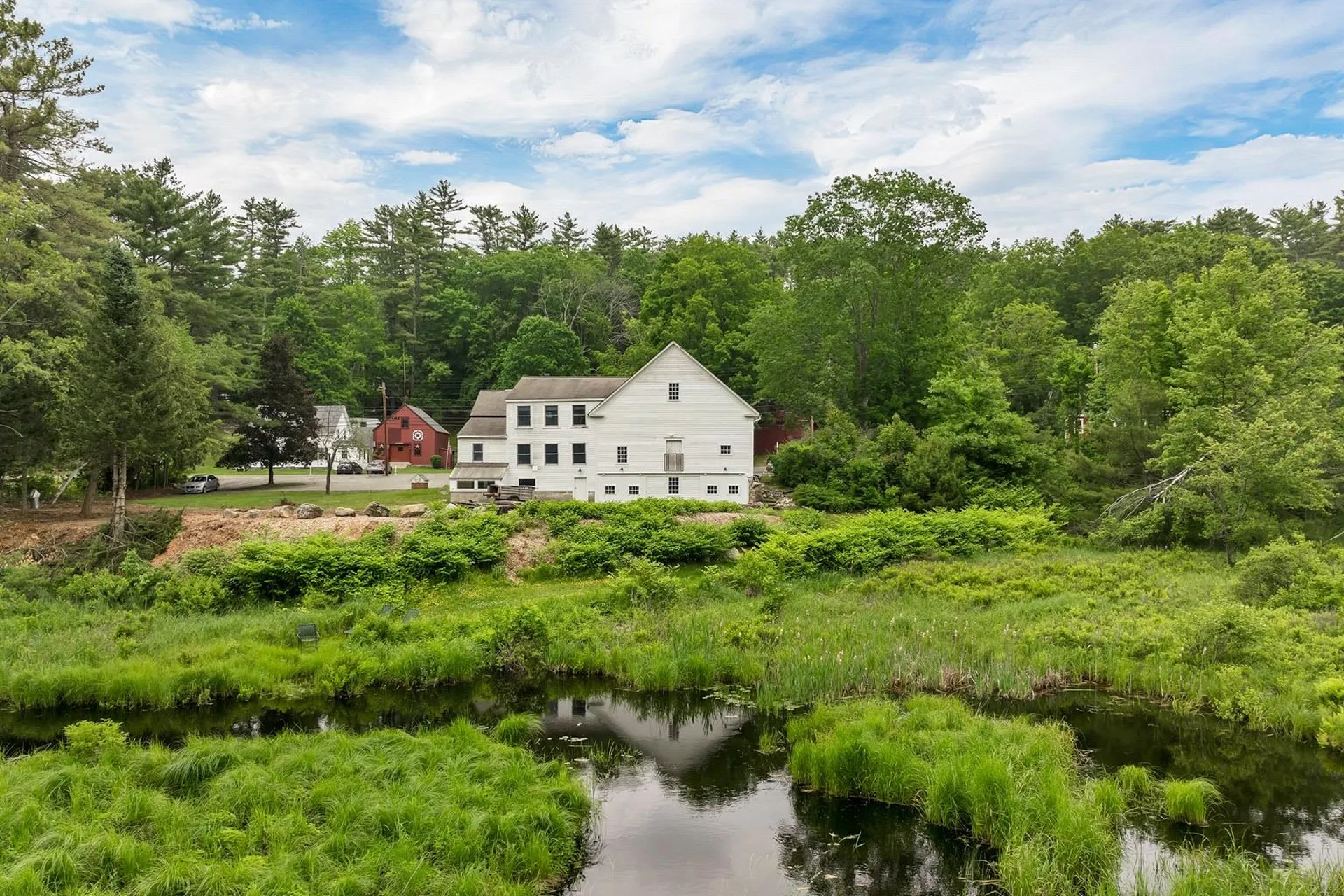 396 Governor Wentworth Highway Tuftonboro NH 03816