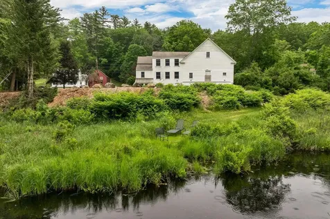 396 Governor Wentworth Highway Tuftonboro NH 03853