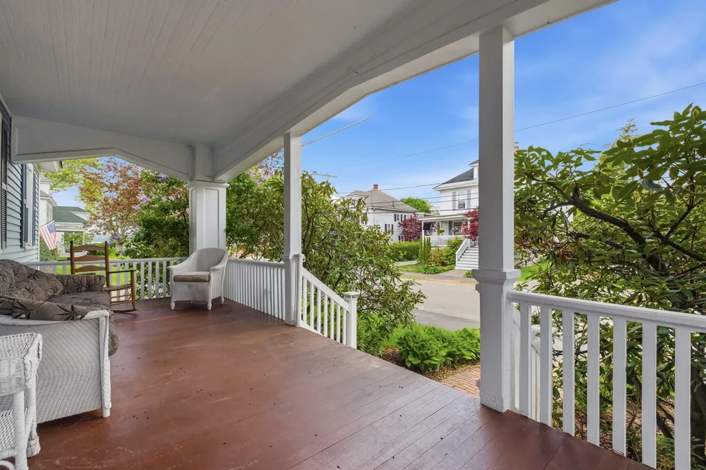 68 Whipple Avenue Laconia NH 03246