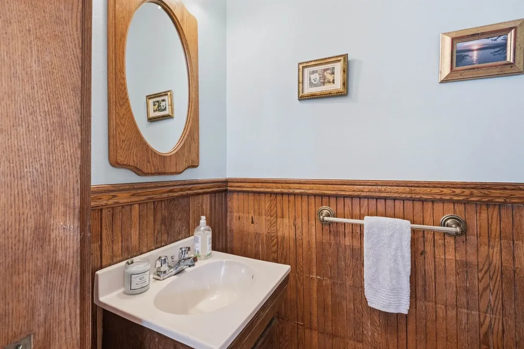68 Whipple Avenue Laconia NH 03246