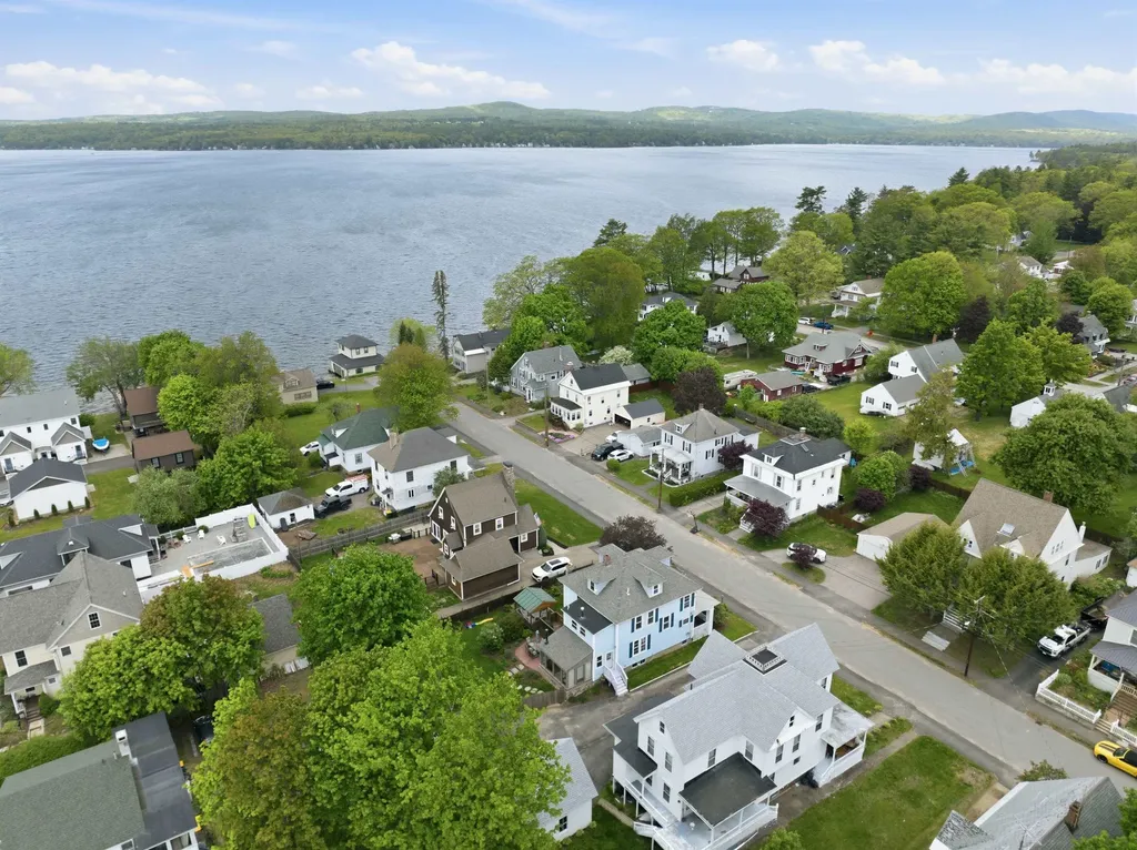 68 Whipple Avenue Laconia NH 03246