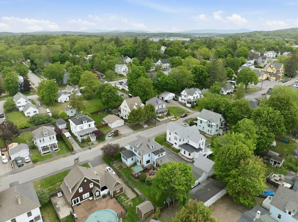 68 Whipple Avenue Laconia NH 03246