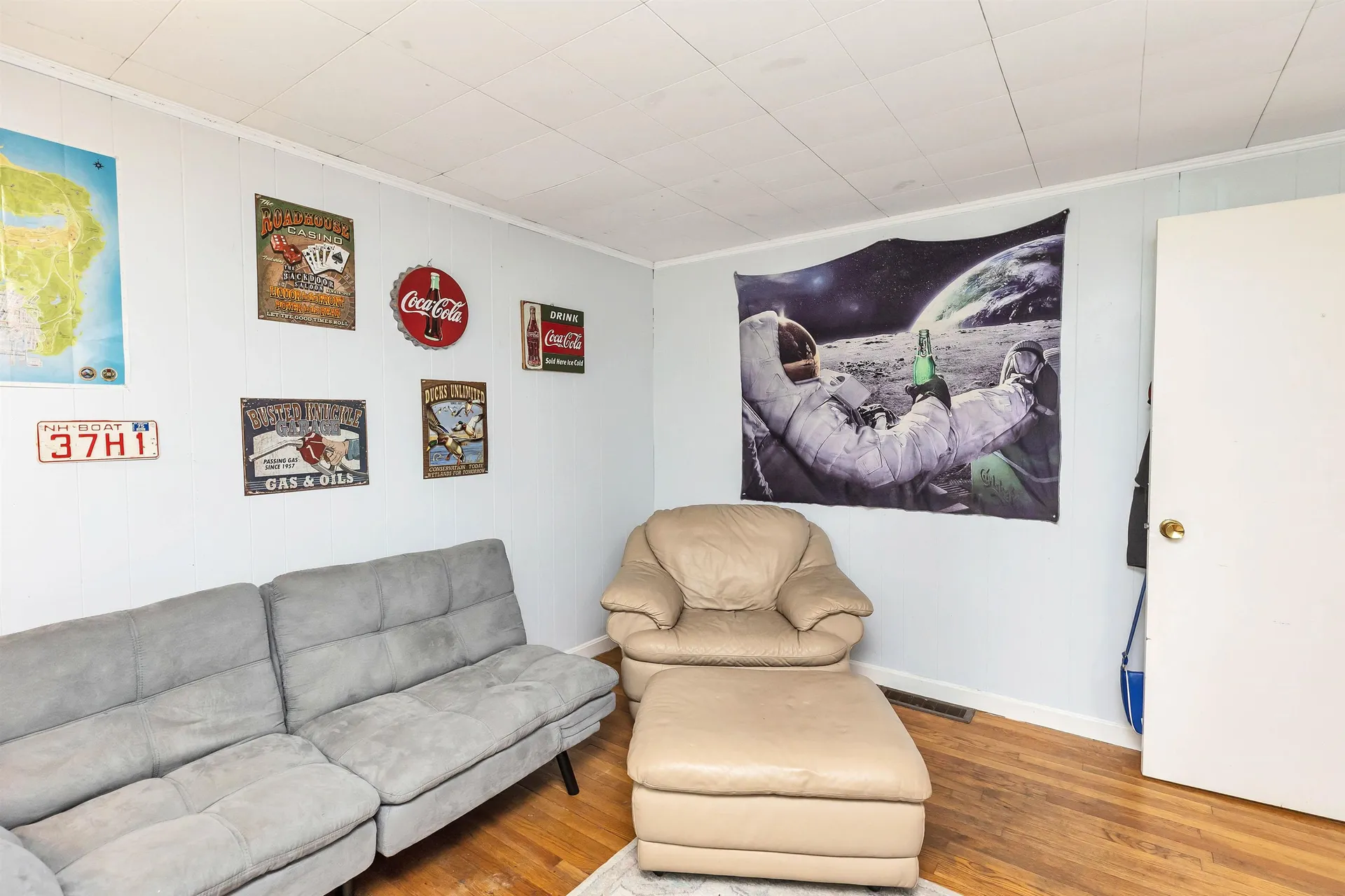 16 Clark Island Road Amherst NH 03031
