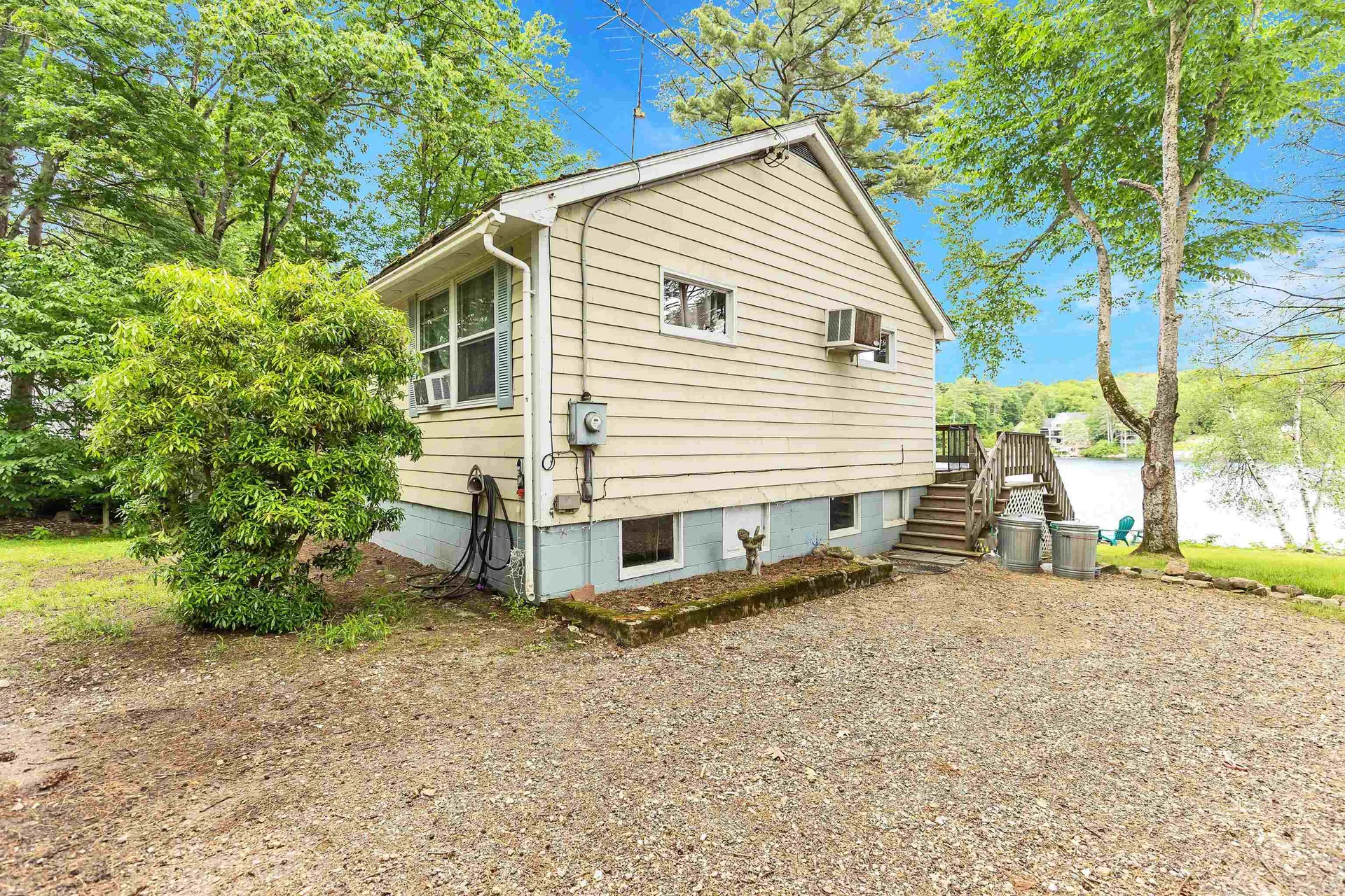 16 Clark Island Road Amherst NH 03031