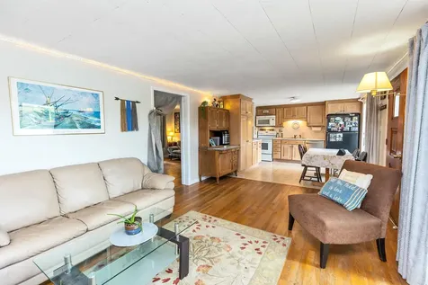16 Clark Island Road Amherst NH 03031