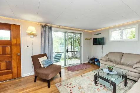 16 Clark Island Road Amherst NH 03031