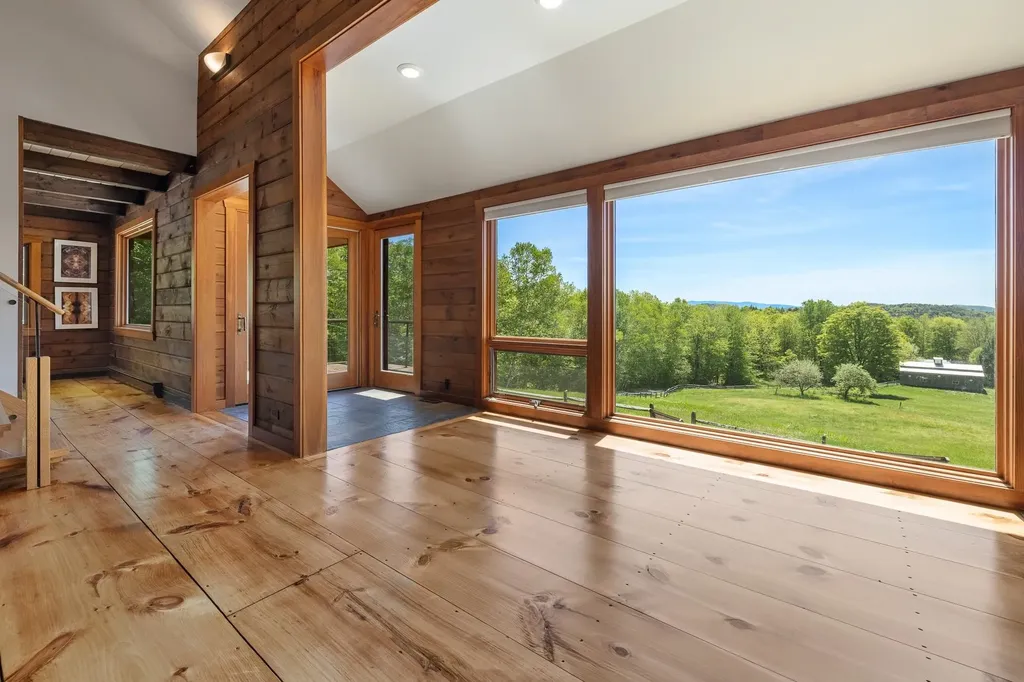 1538 Barker Road Thetford VT 05058