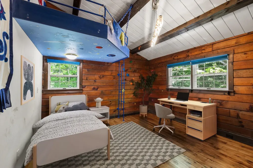 1538 Barker Road Thetford VT 05058