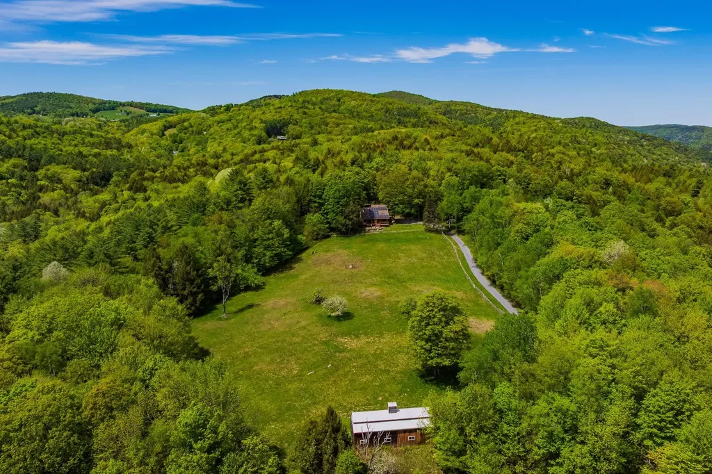 1538 Barker Road Thetford VT 05058