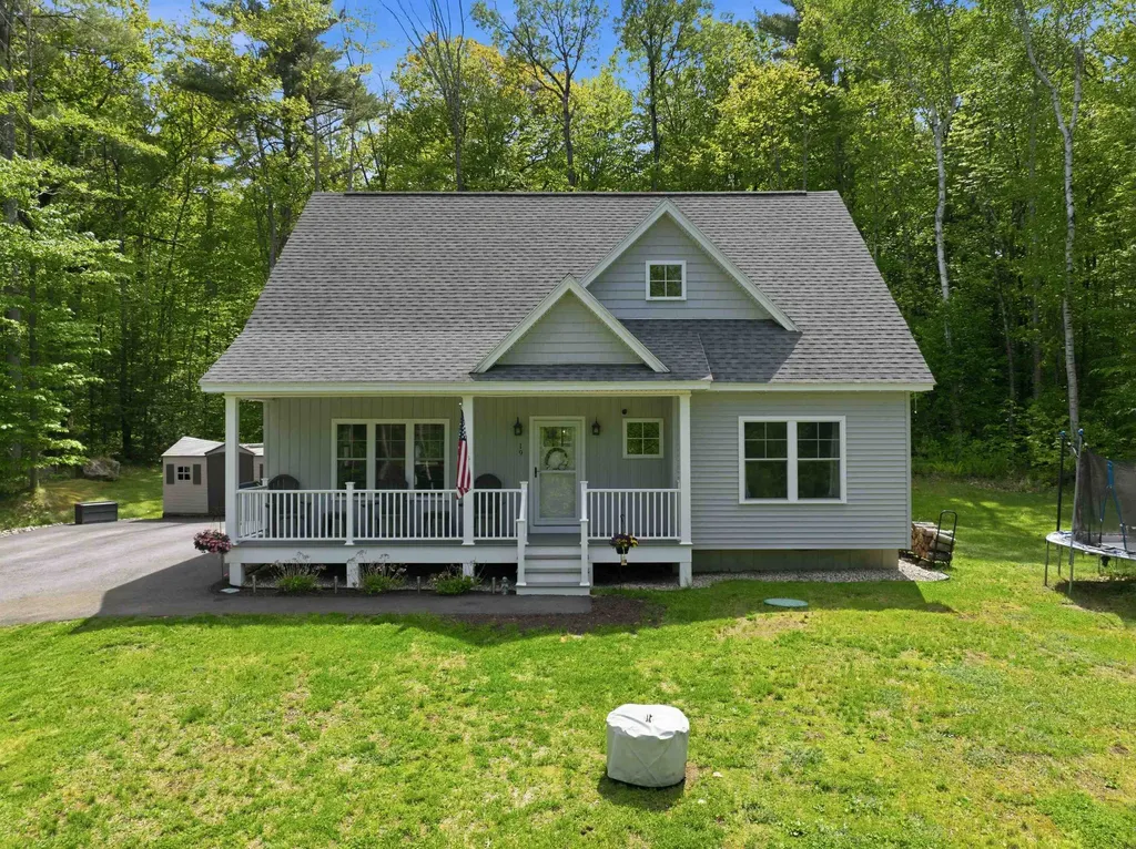 19 Birch Hill Road Meredith NH 03253