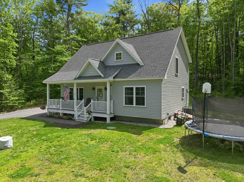19 Birch Hill Road Meredith NH 03253