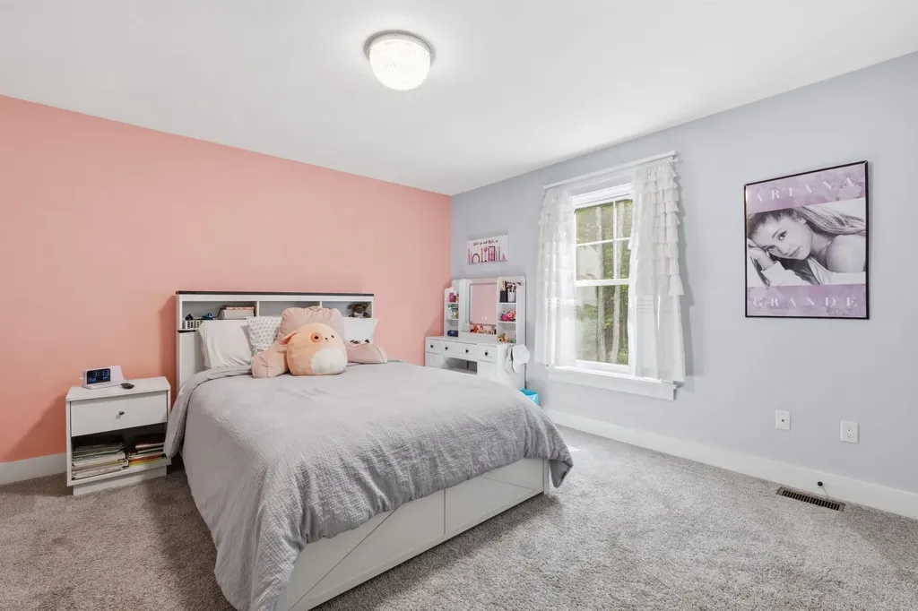 19 Birch Hill Road Meredith NH 03253