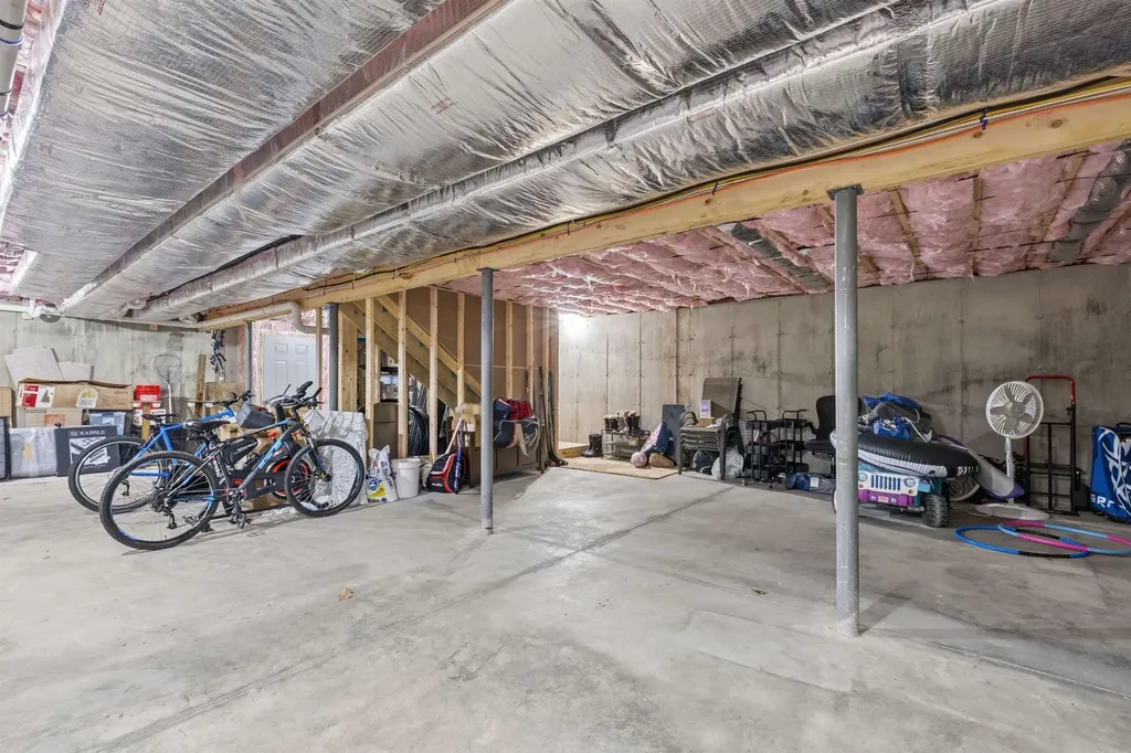 19 Birch Hill Road Meredith NH 03253