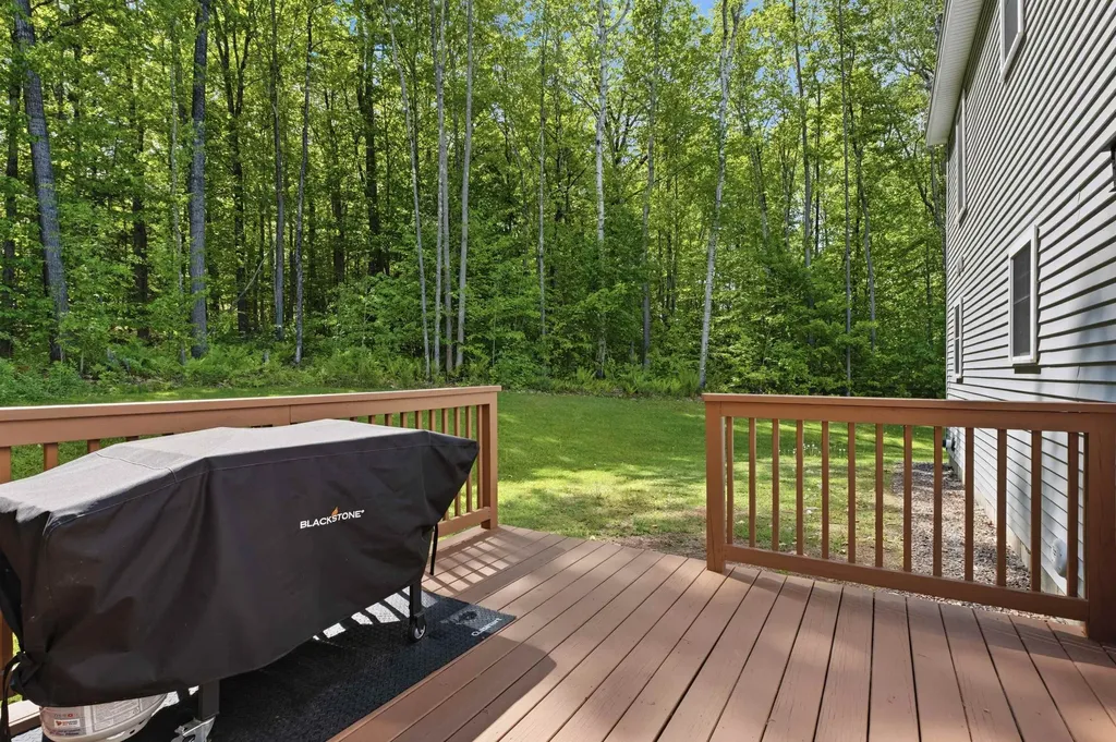 19 Birch Hill Road Meredith NH 03253