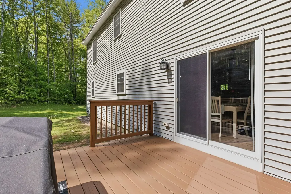 19 Birch Hill Road Meredith NH 03253