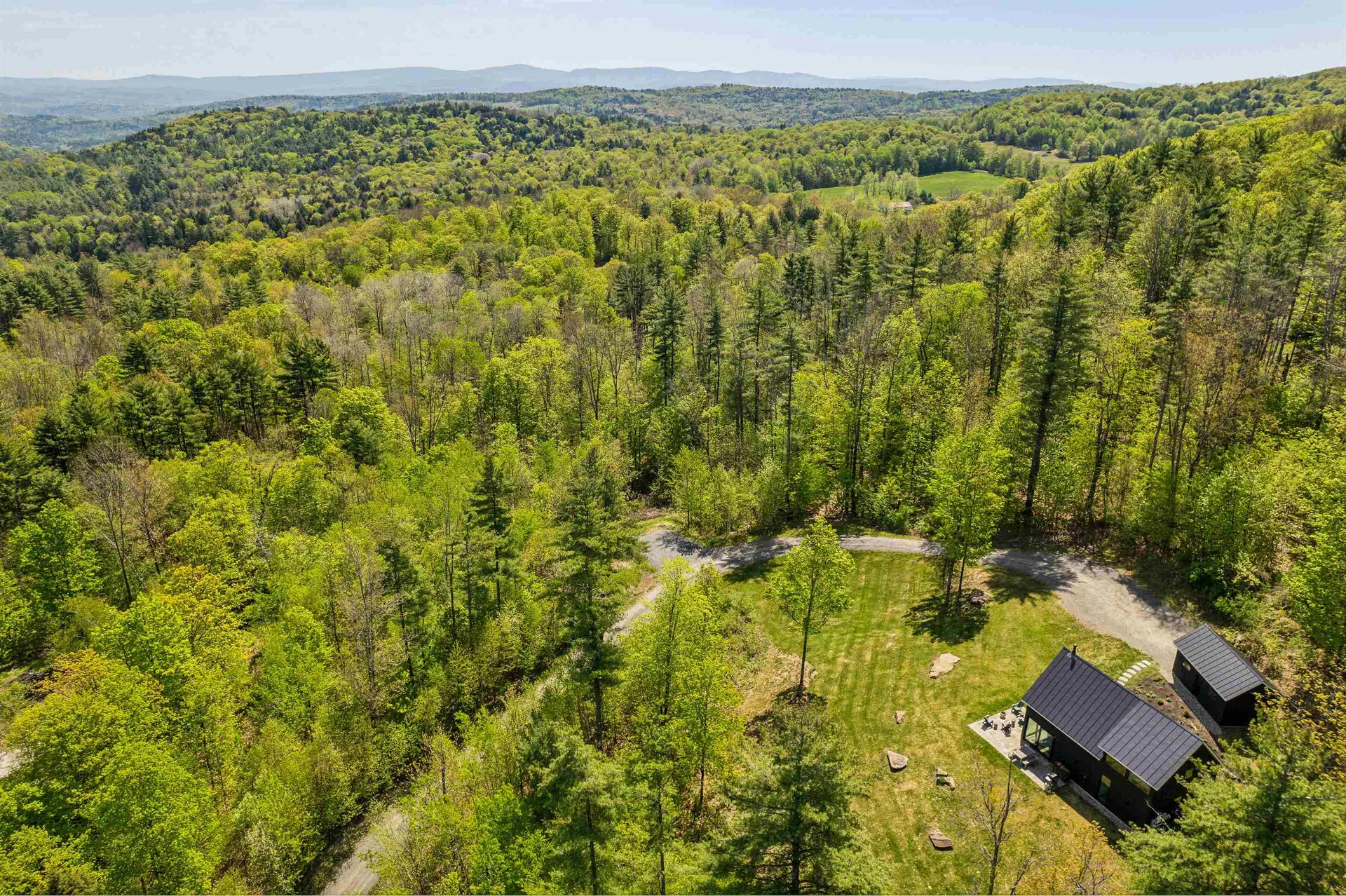 5 Maple Heights Hartland VT 05048