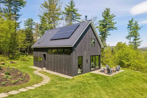 5 Maple Heights Hartland VT 05048