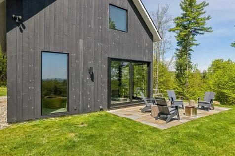 5 Maple Heights Hartland VT 05048