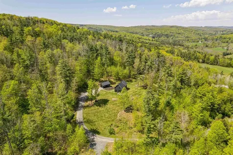 5 Maple Heights Hartland VT 05048