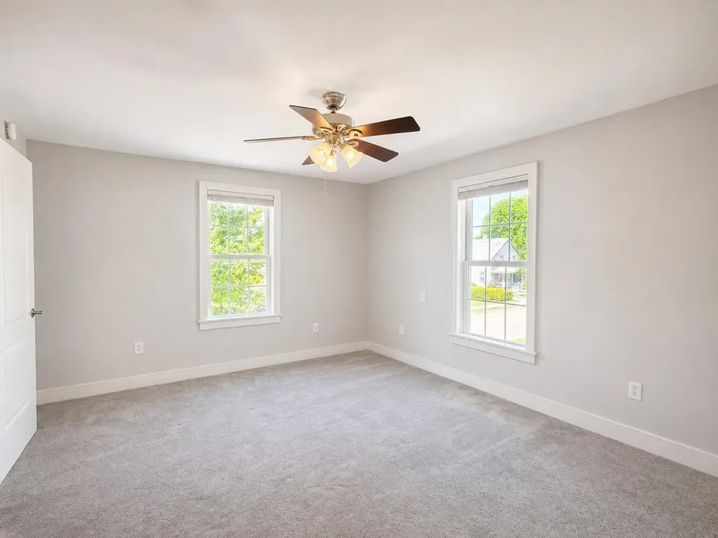 23 Cayuga Court Burlington VT 05408