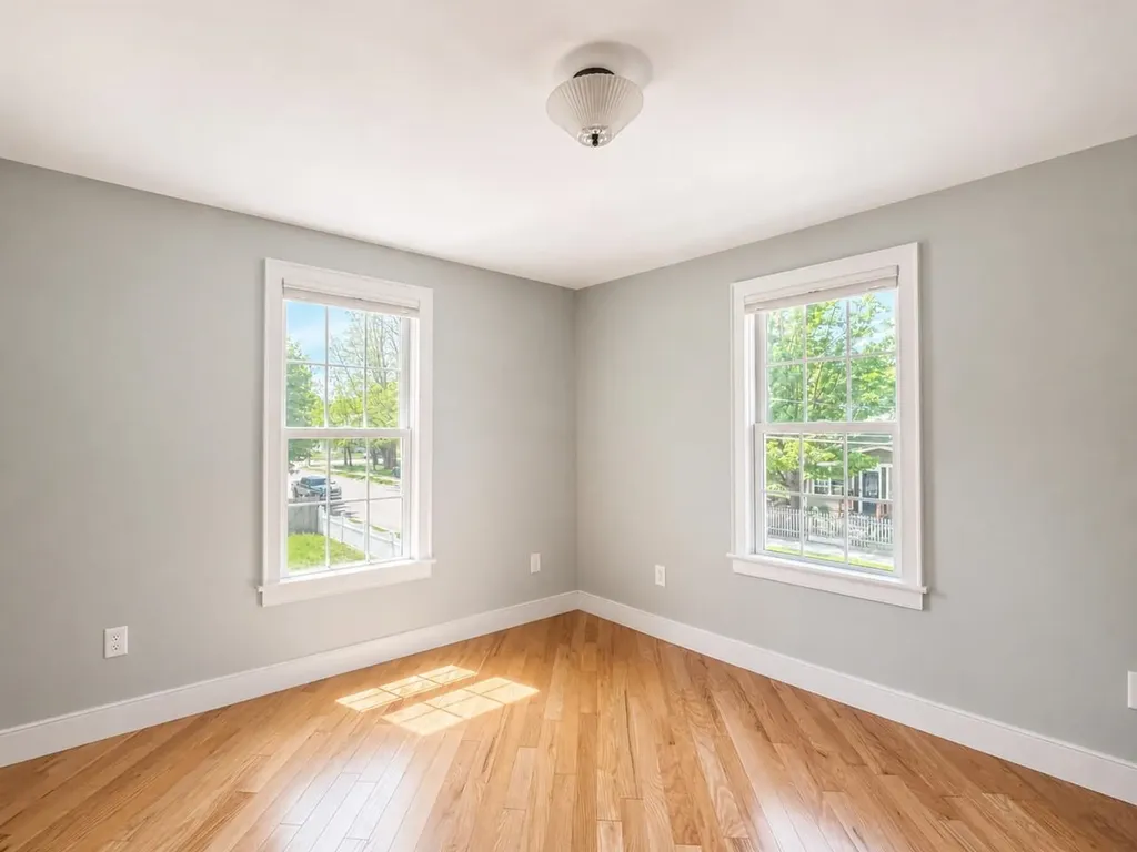 23 Cayuga Court Burlington VT 05408