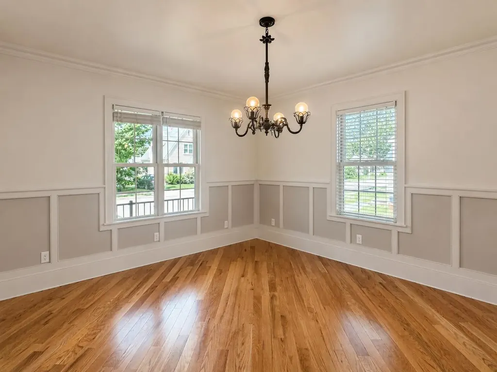 23 Cayuga Court Burlington VT 05408
