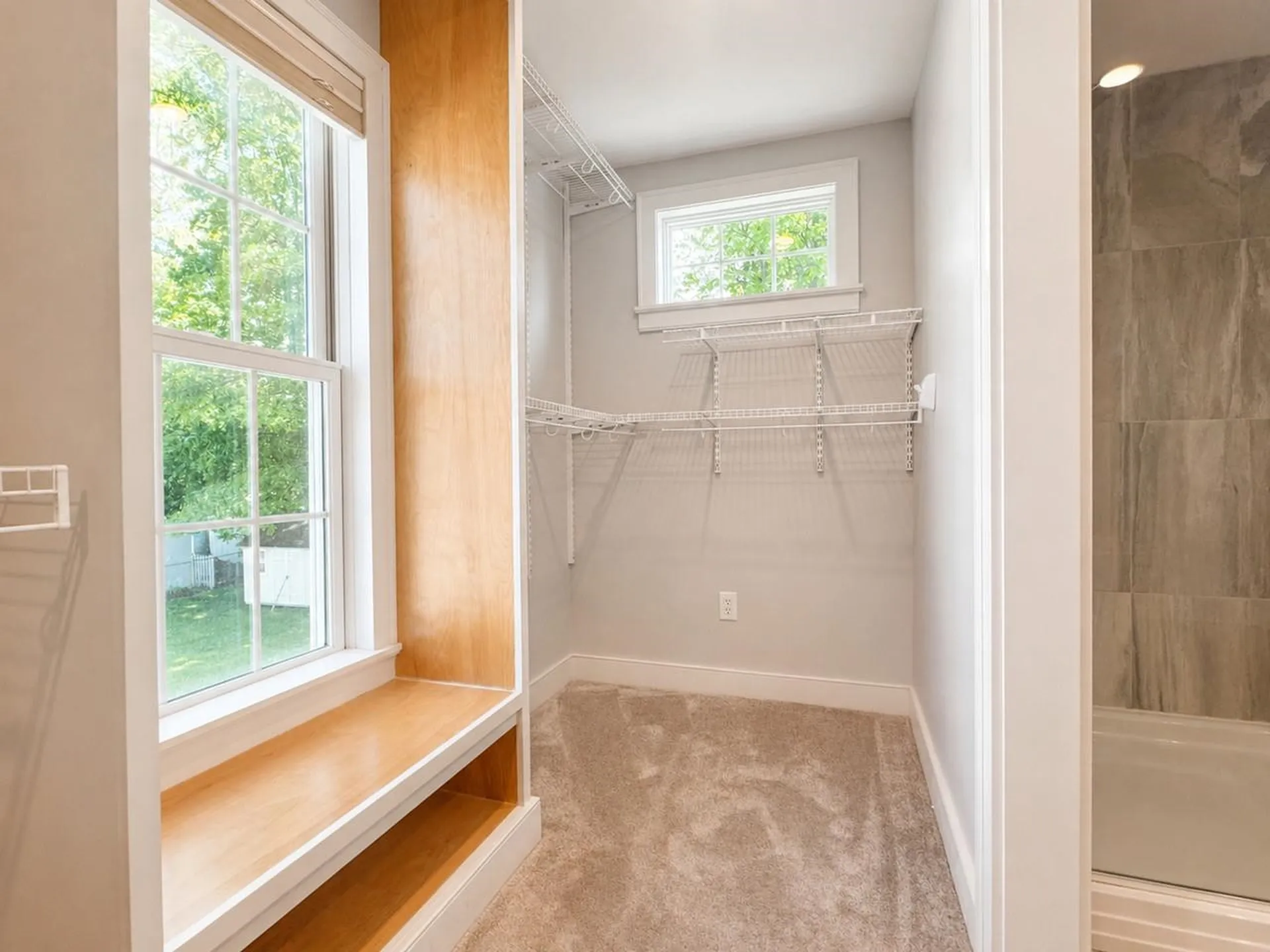 23 Cayuga Court Burlington VT 05408