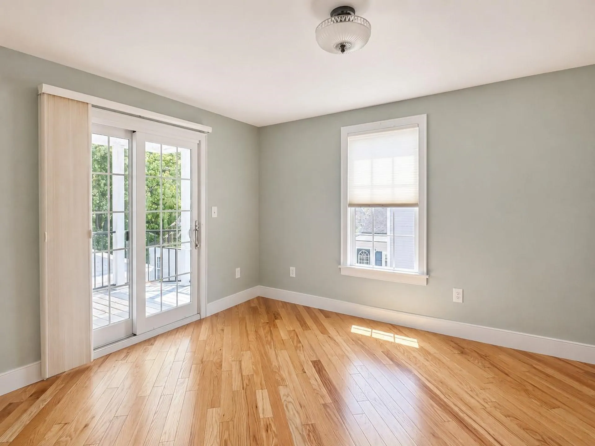23 Cayuga Court Burlington VT 05408