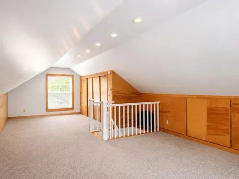 23 Cayuga Court Burlington VT 05408