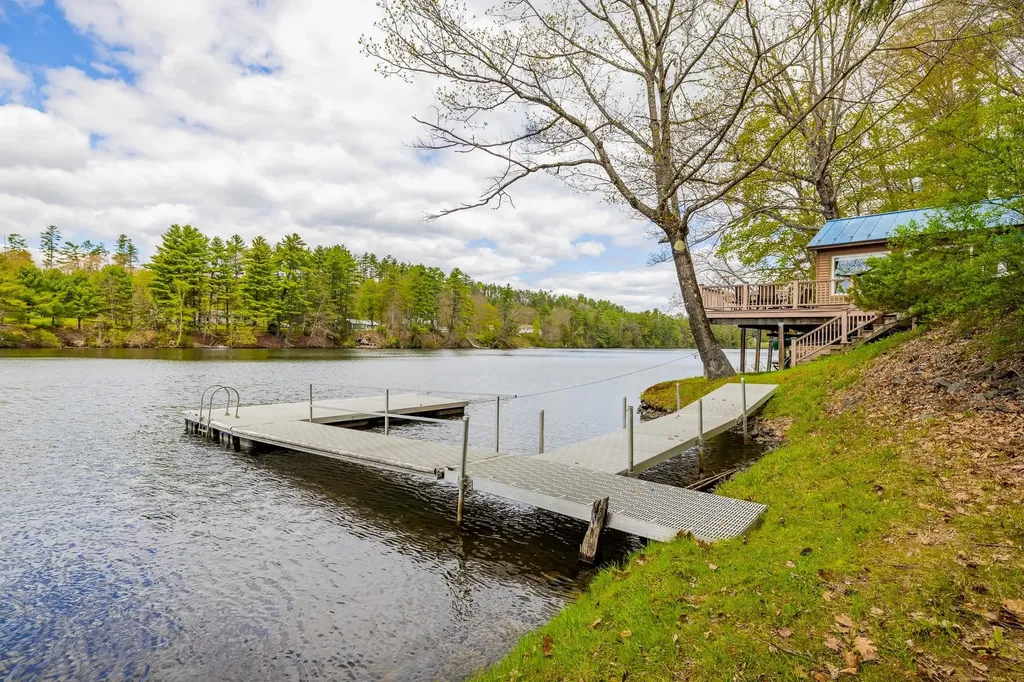 32 River Road Hanover NH 03755