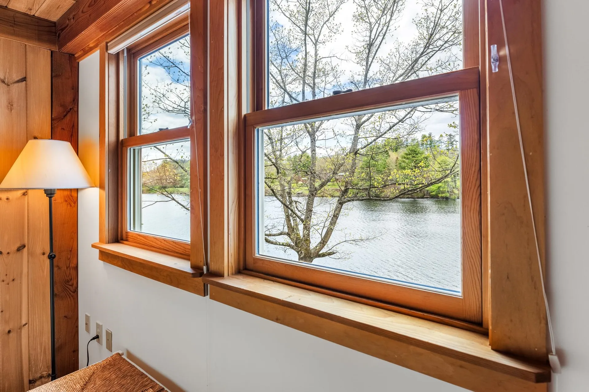 32 River Road Hanover NH 03755