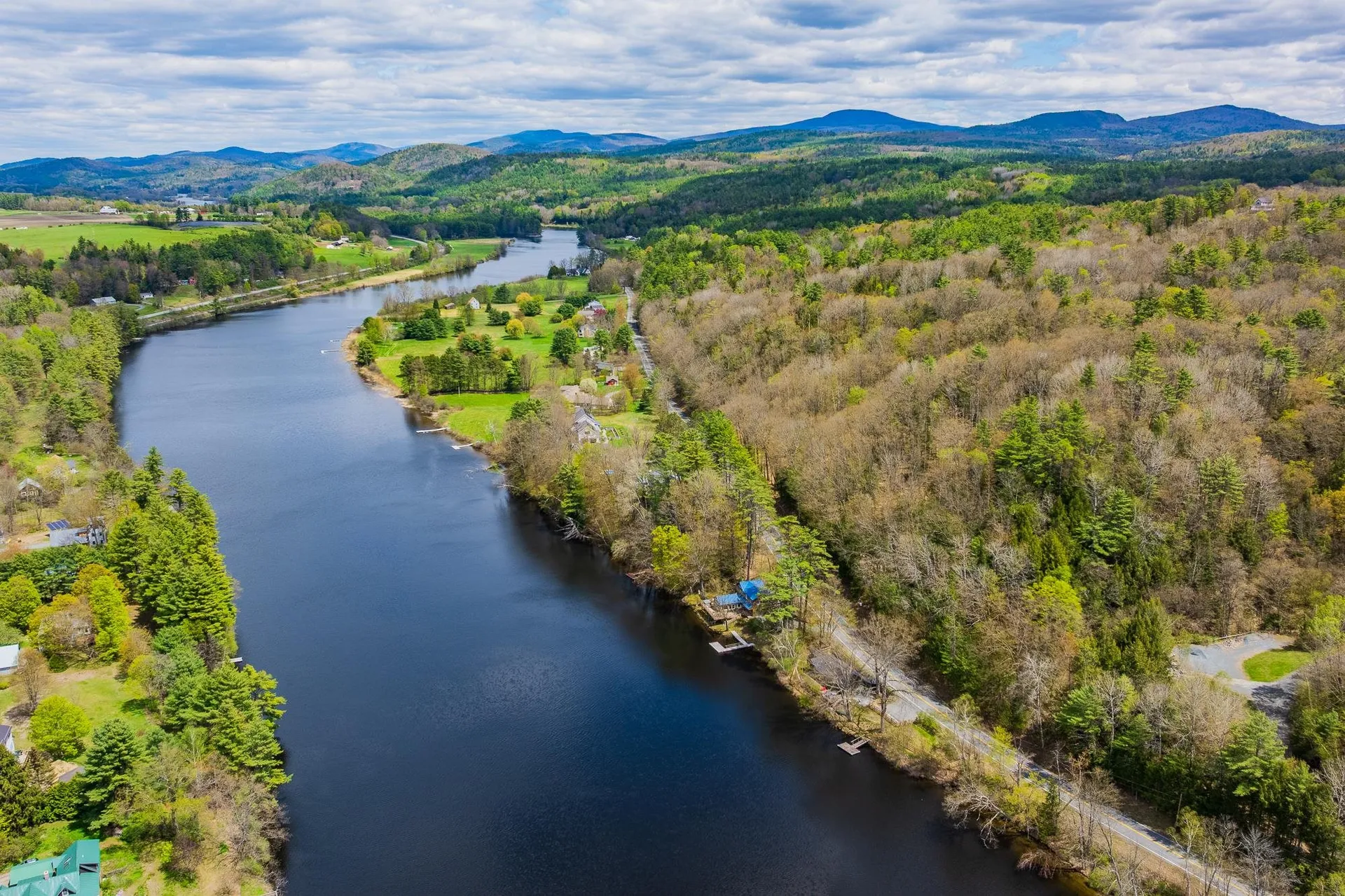 32 River Road Hanover NH 03755