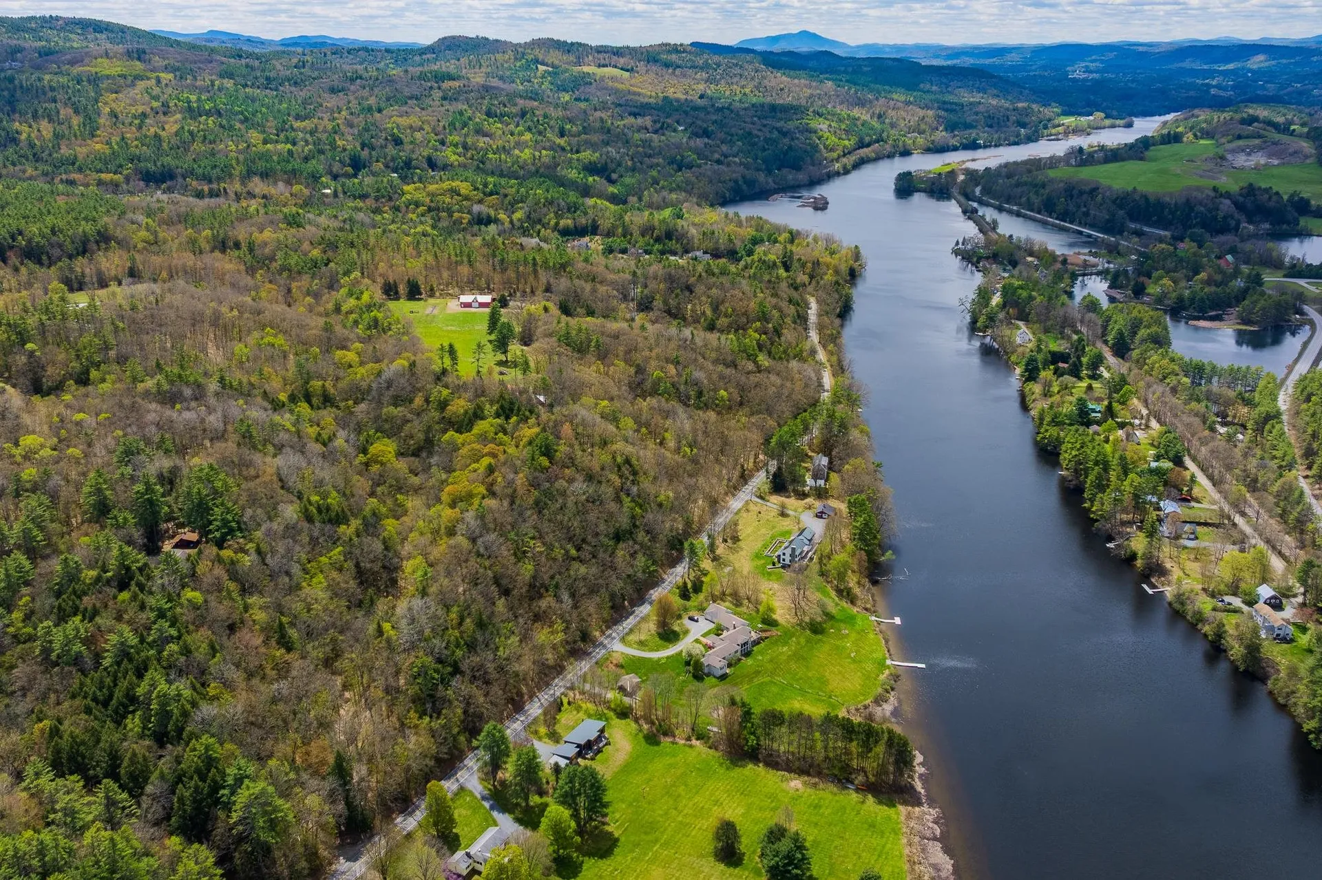 32 River Road Hanover NH 03755