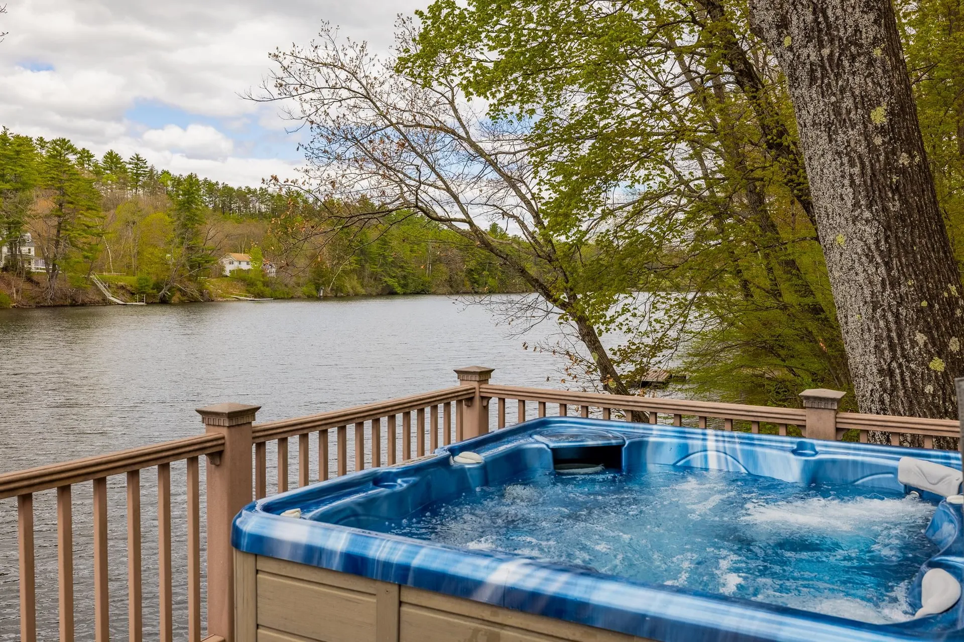 32 River Road Hanover NH 03755
