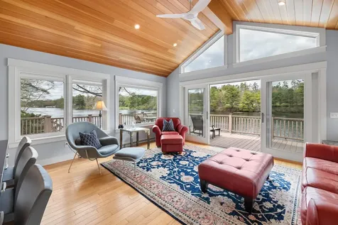 32 River Road Hanover NH 03755