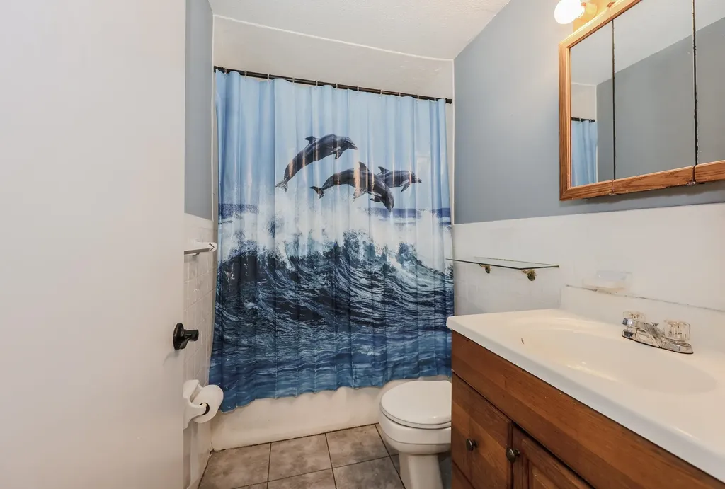 152 L Capitol Hill Drive Londonderry NH 03053