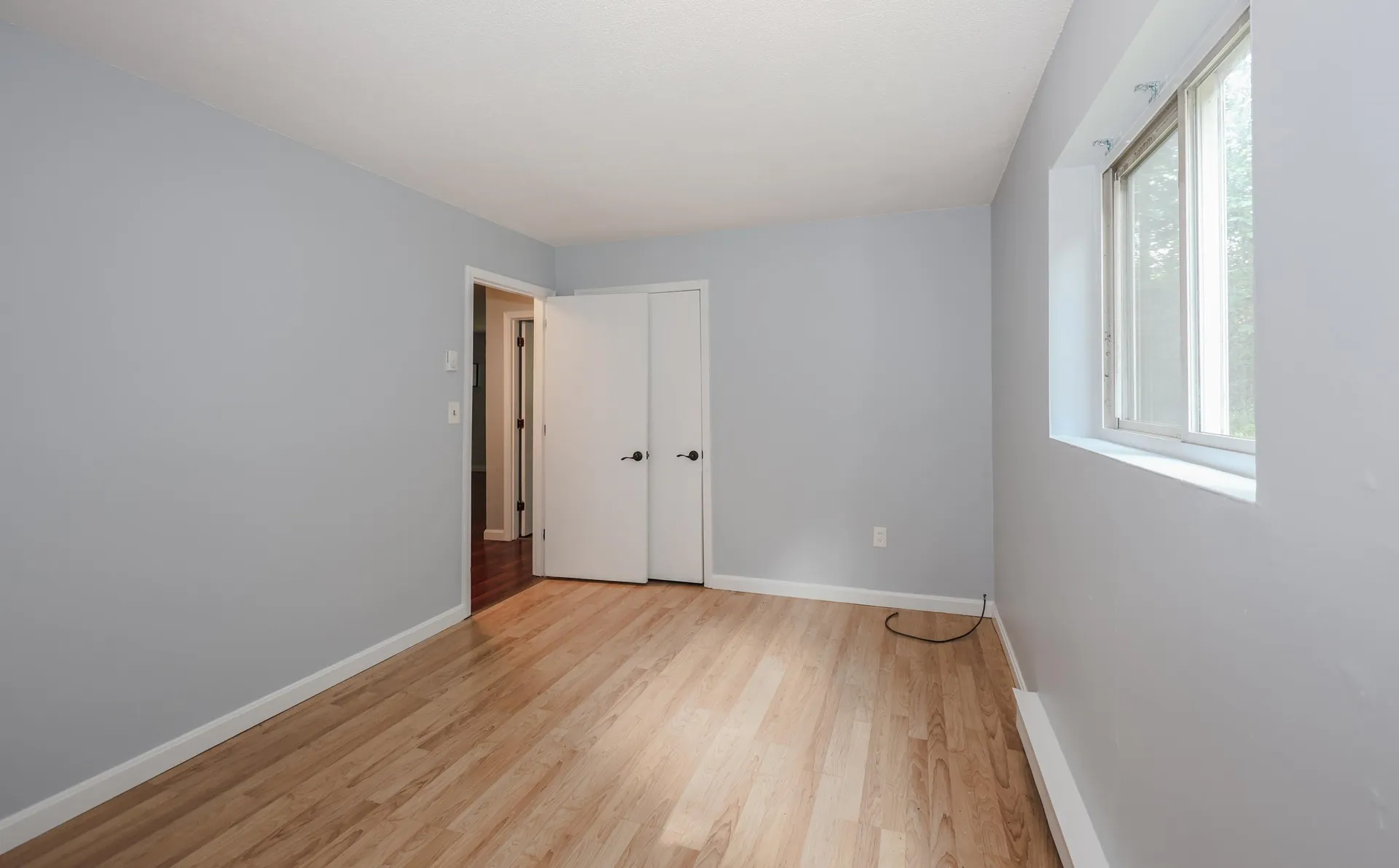 152 L Capitol Hill Drive Londonderry NH 03053